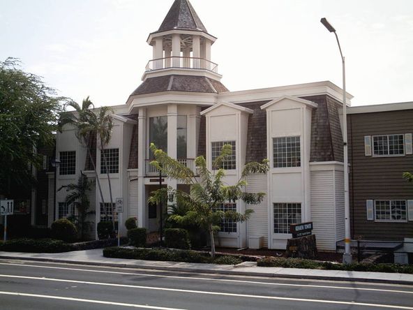 Kuakini Tower: 75-5722 Kuakini Hwy, Kailua Kona, HI 96740